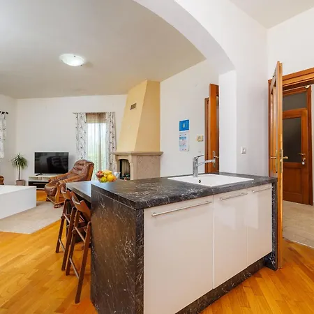 Luiggi Appartement Valbandon