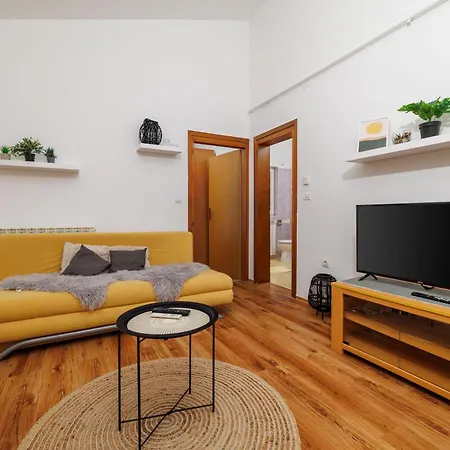 Apartment Luiggi Valbandon